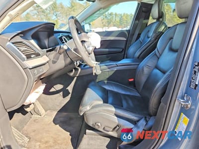 Zdjęcie 7 z 13 samochodu: 2020 VOLVO XC90 T6 INSCRIPTION VIN:YV4A221L4L1536531 - miniatura