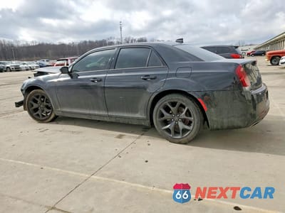 Drugie zdjęcie samochodu z przodu: 2022 CHRYSLER 300 S VIN:2C3CCABG2NH158707 - miniatura