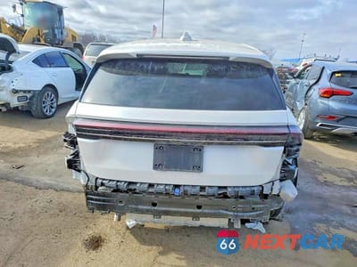 Zdjęcie 6 z 12 samochodu: 2025 LINCOLN NAUTILUS PREMIERE VIN:5LMPJ8J44SJ934289 - miniatura