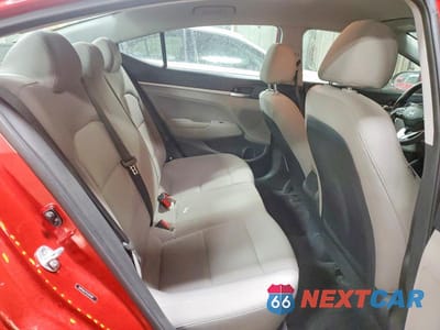 Zdjęcie 10 z 11 samochodu: 2020 HYUNDAI ELANTRA SEL VIN:5NPD84LF9LH593091 - miniatura