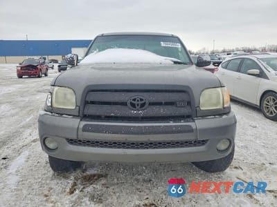Piąte zdjęcie samochodu w środku: 2003 TOYOTA TUNDRA ACCESS CAB SR5 VIN:5TBRT34173S369841 - miniatura