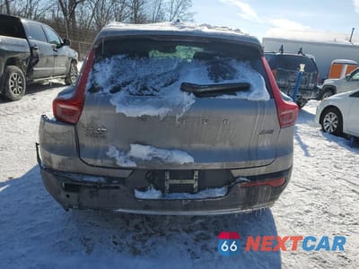 Zdjęcie 6 z 12 samochodu: 2024 VOLVO XC40 PLUS VIN:YV4L12UE0R2249313 - miniatura
