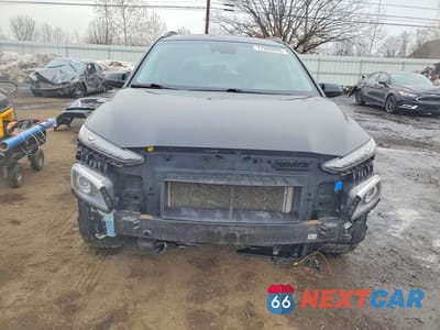 Piąte zdjęcie samochodu w środku: 2020 HYUNDAI KONA LIMITED VIN:KM8K3CA53LU533951 - miniatura