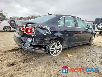 Trzecie zdjęcie samochodu z tyłu: 2005 VOLKSWAGEN NEW JETTA 2.5L OPTION PACKAGE 1 VIN:3VWSG71K35M636927 - miniatura