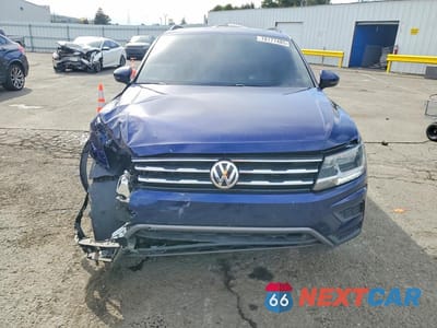 Piąte zdjęcie samochodu w środku: 2021 VOLKSWAGEN TIGUAN SE VIN:3VV3B7AX8MM058888 - miniatura
