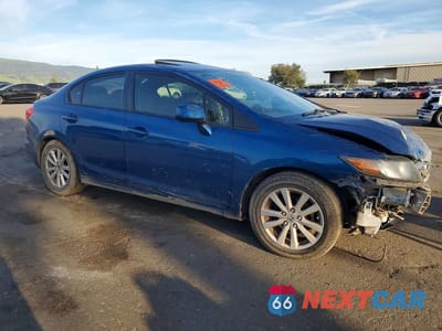 Czwarte zdjęcie samochodu z boku: 2012 HONDA CIVIC EXL VIN:2HGFB2F93CH567259 - miniatura