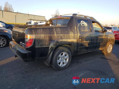 Trzecie zdjęcie samochodu z tyłu: 2006 HONDA RIDGELINE RTL VIN:2HJYK16516H549213 - miniatura