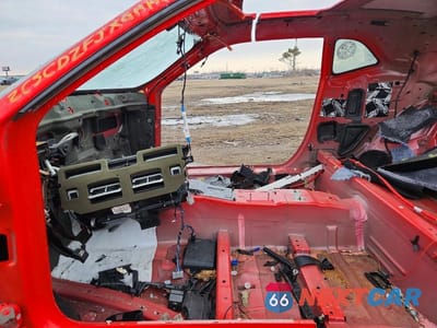 Zdjęcie 7 z 11 samochodu: 2016 DODGE CHALLENGER R VIN:2C3CDZFJXGH148625 - miniatura