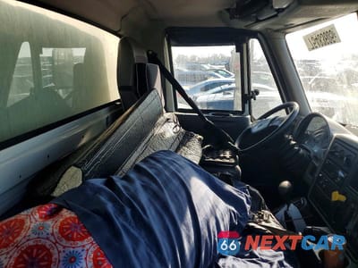 Zdjęcie 11 z 13 samochodu: 2018 INTERNATIONAL 4000 4300 VIN:3HAMMMML0JL421766 - miniatura