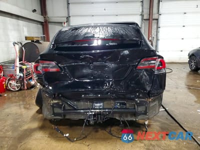 Zdjęcie 6 z 12 samochodu: 2019 TESLA MODEL X VIN:5YJXCBE4XKF190830 - miniatura