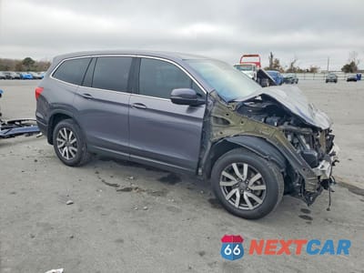 Czwarte zdjęcie samochodu z boku: 2021 HONDA PILOT EX VIN:5FNYF5H3XMB040302 - miniatura