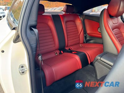 Zdjęcie 6 z 10 samochodu: 2017 MERCEDES-BENZ C 43 4MATIC AMG VIN:WDDWJ6EB1HF452137 - miniatura