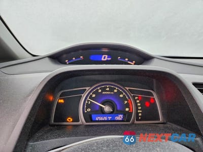 Zdjęcie 9 z 12 samochodu: 2010 HONDA CIVIC LX VIN:2HGFA1F58AH534569 - miniatura