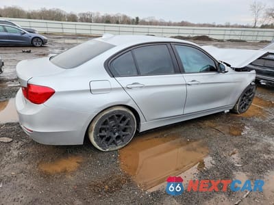 Trzecie zdjęcie samochodu z tyłu: 2014 BMW 320 VIN:WBA3C3G56ENS68663 - miniatura