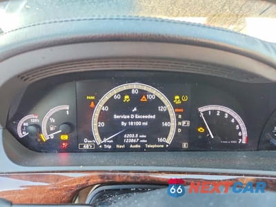 Zdjęcie 9 z 11 samochodu: 2013 MERCEDES-BENZ S 550 4MATIC VIN:WDDNG9EB7DA501909 - miniatura