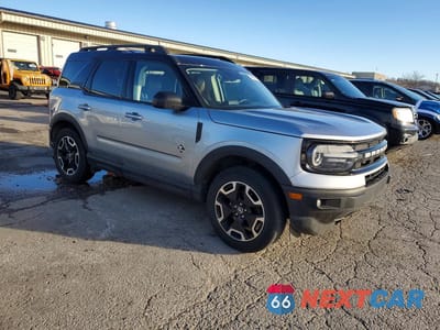 Czwarte zdjęcie samochodu z boku: 2022 FORD BRONCO SPORT OUTER BANKS VIN:3FMCR9C62NRE26444 - miniatura