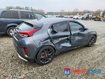 Trzecie zdjęcie samochodu z tyłu: 2020 HYUNDAI VELOSTER 2.0L VIN:KMHTG6AF5LU022132 - miniatura