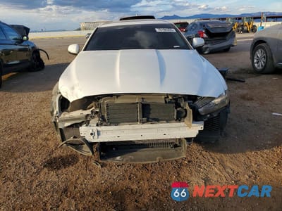 Piąte zdjęcie samochodu w środku: 2018 JAGUAR XE VIN:SAJAR4FX4JCP27312 - miniatura