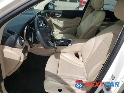 Zdjęcie 7 z 12 samochodu: 2019 MERCEDES-BENZ GLC 300 VIN:WDC0G4JB0KV174783 - miniatura