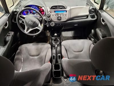 Zdjęcie 8 z 12 samochodu: 2013 HONDA FIT VIN:JHMGE8G34DC059649 - miniatura