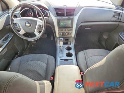 Zdjęcie 8 z 14 samochodu: 2010 CHEVROLET TRAVERSE LT VIN:1GNLVFED2AS122627 - miniatura
