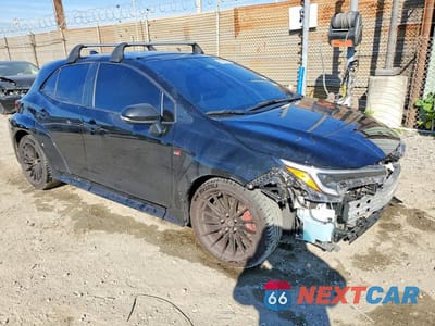 Czwarte zdjęcie samochodu z boku: 2024 TOYOTA GR COROLLA CORE VIN:JTNABAAE6RA014146 - miniatura