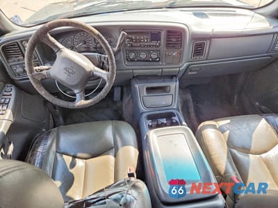 Zdjęcie 8 z 12 samochodu: 2002 CHEVROLET AVALANCHE K1500 VIN:3GNEK13TX2G201292 - miniatura