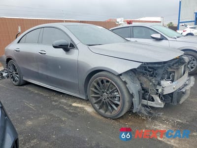 Czwarte zdjęcie samochodu z boku: 2023 MERCEDES-BENZ CLA 250 VIN:W1K5J4GB5PN349997 - miniatura