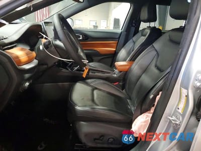 Zdjęcie 7 z 13 samochodu: 2025 JEEP COMPASS LIMITED VIN:3C4NJDCN7ST533664 - miniatura