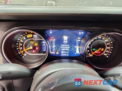 Zdjęcie 9 z 13 samochodu: 2021 JEEP WRANGLER UNLIMITED SAHARA VIN:1C4HJXEN0MW671460 - miniatura