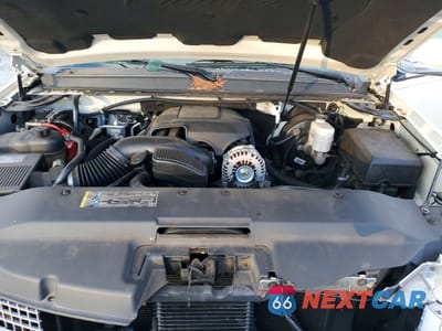 Zdjęcie 12 z 13 samochodu: 2010 CADILLAC ESCALADE ESV PLATINUM VIN:1GYUKKEF4AR195502 - miniatura