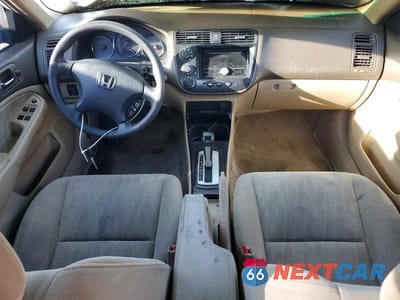 Zdjęcie 8 z 12 samochodu: 2004 HONDA CIVIC LX VIN:2HGES16504H620729 - miniatura