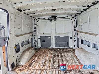 Zdjęcie 10 z 13 samochodu: 2018 NISSAN NV 2500 S VIN:1N6AF0KYXJN809304 - miniatura