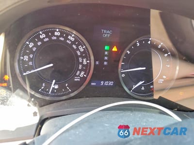 Zdjęcie 9 z 12 samochodu: 2012 LEXUS IS 350C BASE VIN:JTHFE2C2XC2508195 - miniatura