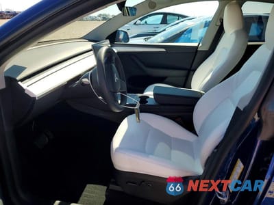 Zdjęcie 7 z 11 samochodu: 2024 TESLA MODEL Y VIN:7SAYGDED4RA333480 - miniatura
