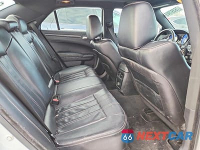 Zdjęcie 10 z 12 samochodu: 2014 CHRYSLER 300 S VIN:2C3CCABG9EH303807 - miniatura