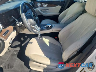 Zdjęcie 7 z 11 samochodu: 2019 MERCEDES-BENZ E 450 4MATIC VIN:WDDZF6JB5KA601805 - miniatura