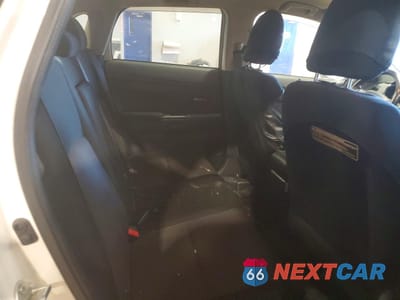 Zdjęcie 11 z 14 samochodu: 2018 MITSUBISHI RVR SE VIN:JA4AJ3AU2JZ604001 - miniatura