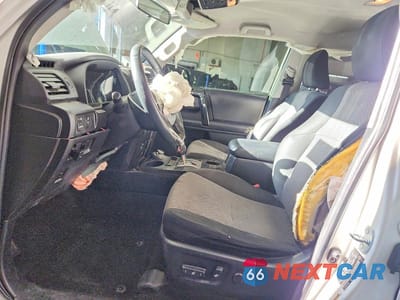 Zdjęcie 7 z 12 samochodu: 2019 TOYOTA 4RUNNER SR5 VIN:JTEBU5JR2K5731148 - miniatura