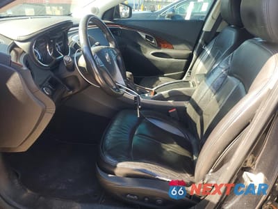 Zdjęcie 7 z 12 samochodu: 2010 BUICK LACROSSE CXL VIN:1G4GC5EG8AF117487 - miniatura