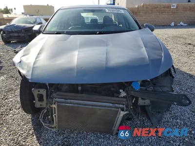 Piąte zdjęcie samochodu w środku: 2019 VOLKSWAGEN JETTA S VIN:3VWC57BU7KM106210 - miniatura