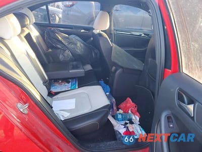 Zdjęcie 10 z 12 samochodu: 2015 VOLKSWAGEN JETTA SE VIN:3VWB17AJ6FM427613 - miniatura