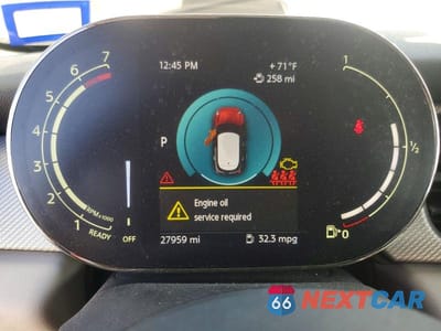 Zdjęcie 9 z 12 samochodu: 2024 MINI COOPER S VIN:WMW53DK05R2U39095 - miniatura