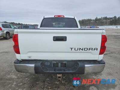 Zdjęcie 6 z 12 samochodu: 2014 TOYOTA TUNDRA CREWMAX SR5 VIN:5TFDY5F1XEX407104 - miniatura