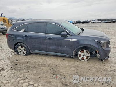 Czwarte zdjęcie samochodu z boku: 2025 KIA SORENTO VIN:5XYRG4JC5SG364446 - miniatura