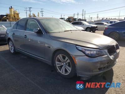 Czwarte zdjęcie samochodu z boku: 2009 BMW 528 I VIN:WBANU53539C118888 - miniatura