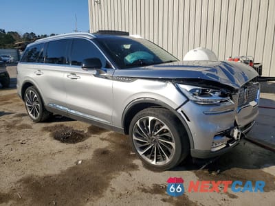 Czwarte zdjęcie samochodu z boku: 2020 LINCOLN AVIATOR RESERVE VIN:5LM5J7XC9LGL16769 - miniatura