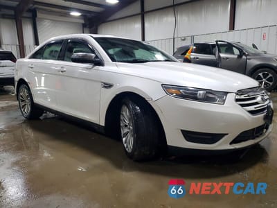 Czwarte zdjęcie samochodu z boku: 2014 FORD TAURUS LIMITED VIN:1FAHP2F86EG183531 - miniatura