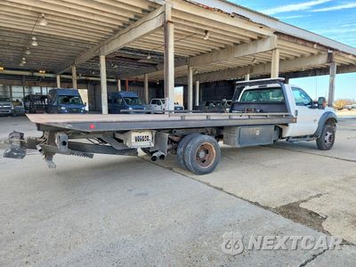 Trzecie zdjęcie samochodu z tyłu: 2016 FORD F550 SUPER DUTY ROLLBACK TRUCK VIN:1FDUF5GT7GED30238 - miniatura