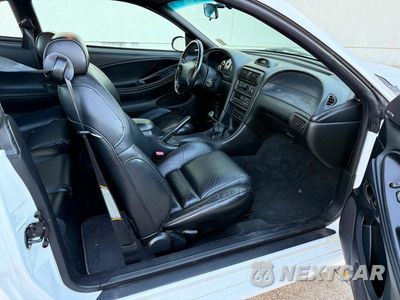 Piąte zdjęcie samochodu w środku: 1997 FORD MUSTANG COBRA VIN:1FALP47V5VF111087 - miniatura